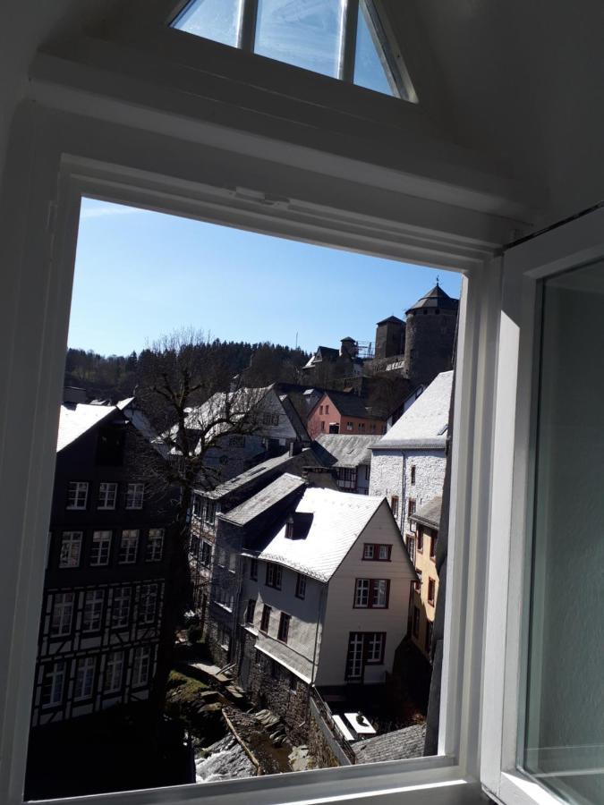 Über den Dächern von Monschau Exterior foto